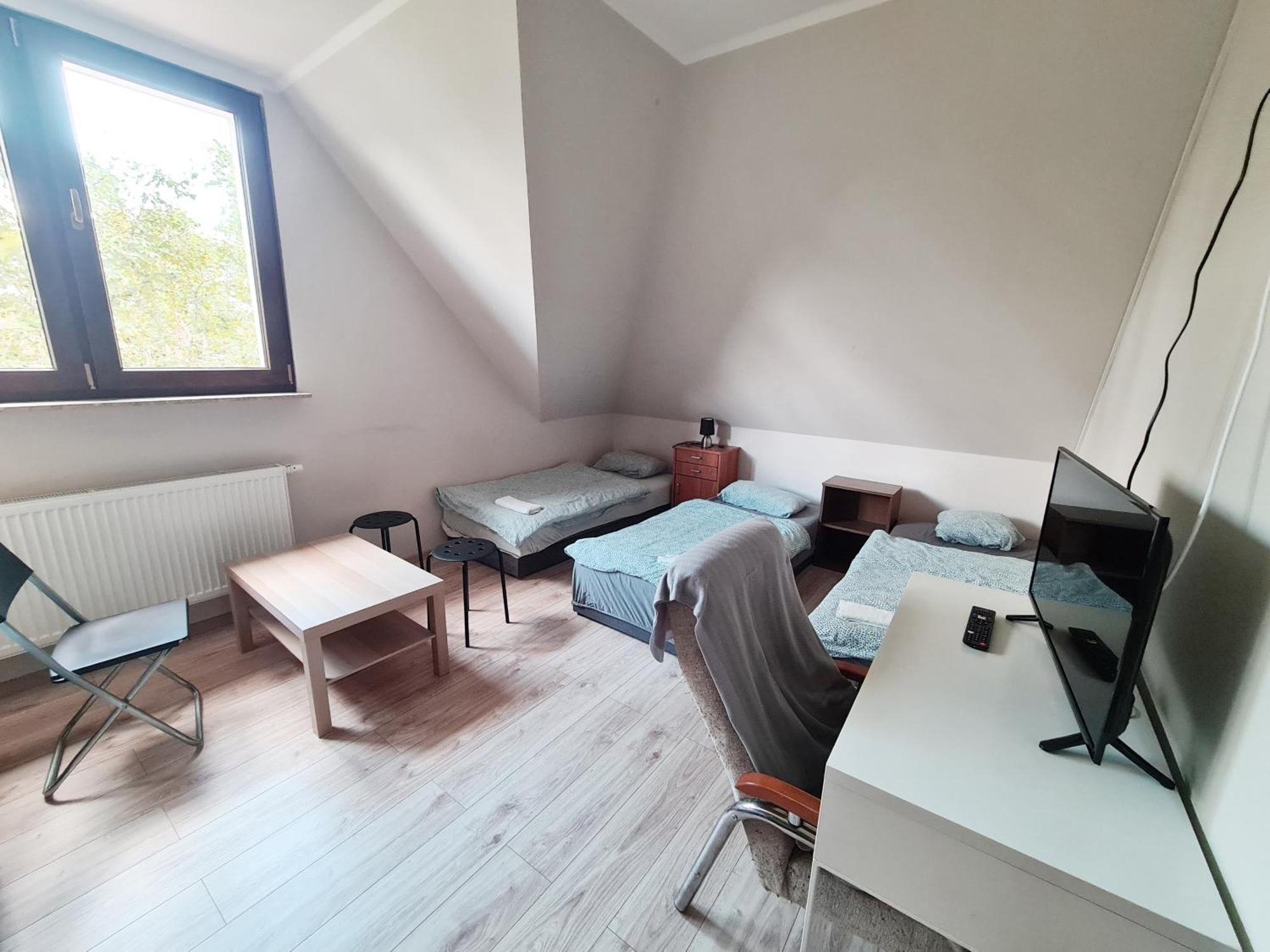 W20 Hostel Goledzinow Buitenkant foto